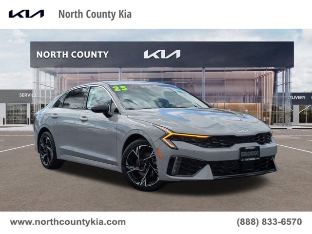 2025 Kia Optima GT-Line FWD's photo