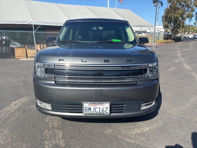 2019 Ford Flex SEL photo 2