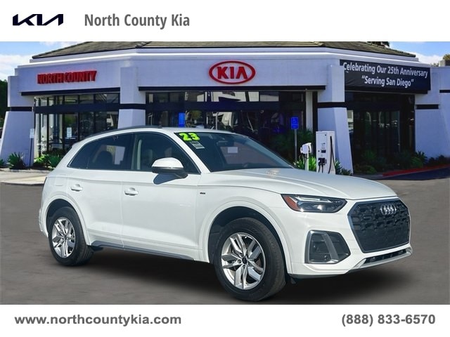 2023 Audi Q5 Premium's photo