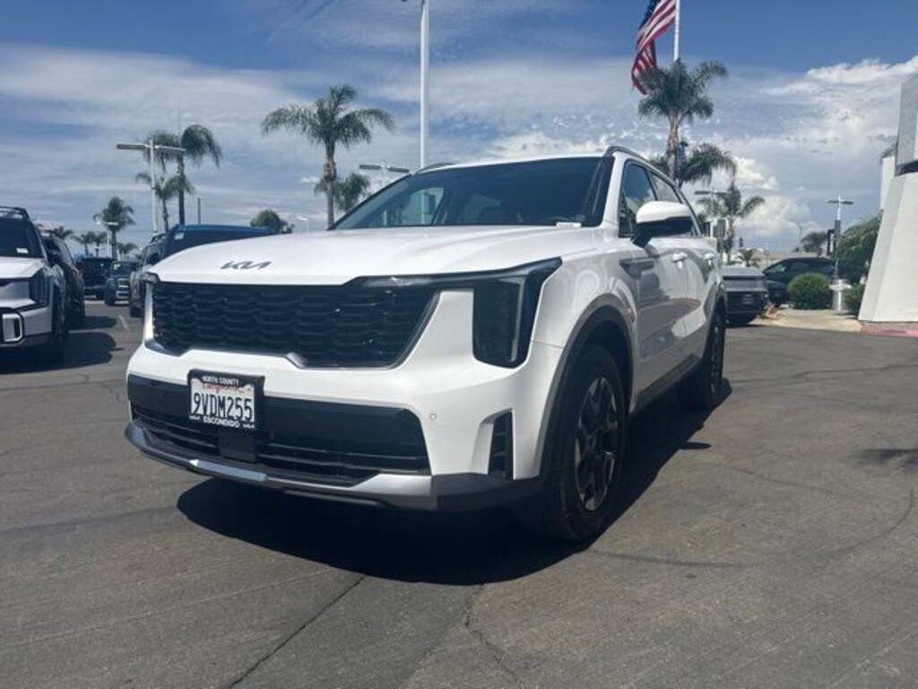 Certified 2025 Kia