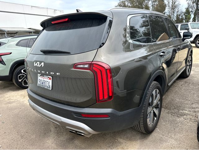 2022 Kia Telluride EX photo 5