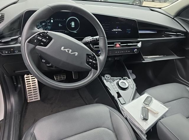 2024 Kia Niro EV Wave photo 3