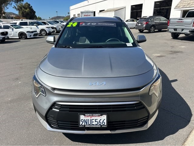 2024 Kia Niro EX photo 2