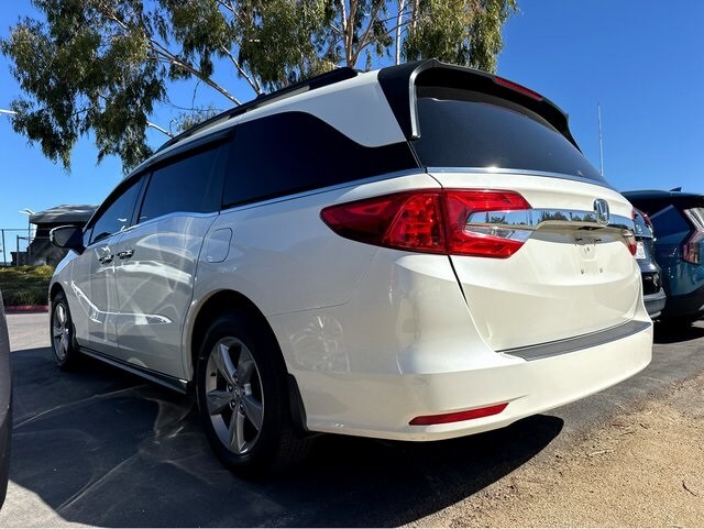 2018 Honda Odyssey EX-L photo 3