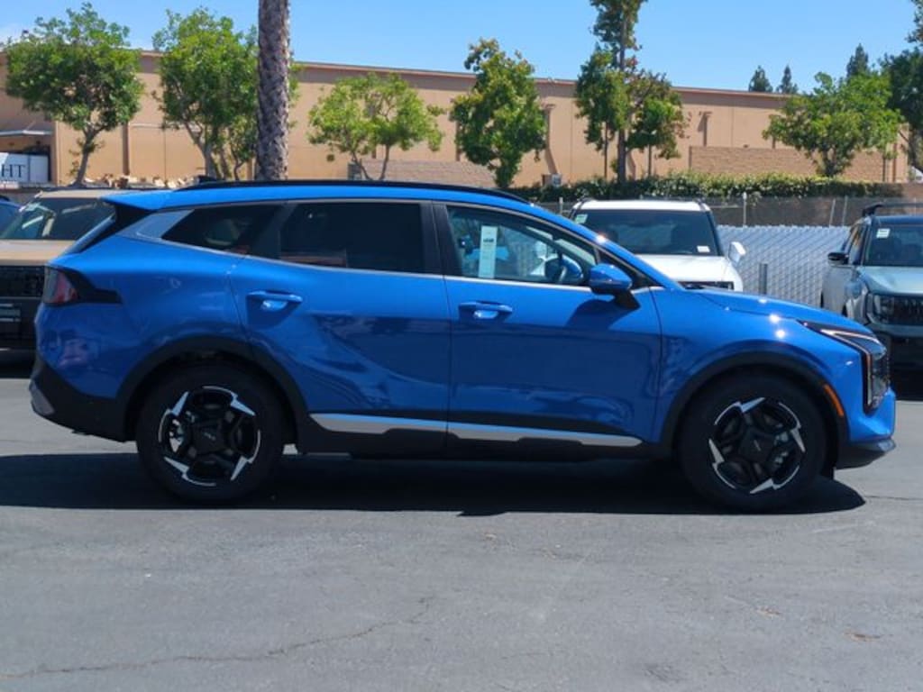 Certified 2026 Kia Sportage EX SUV