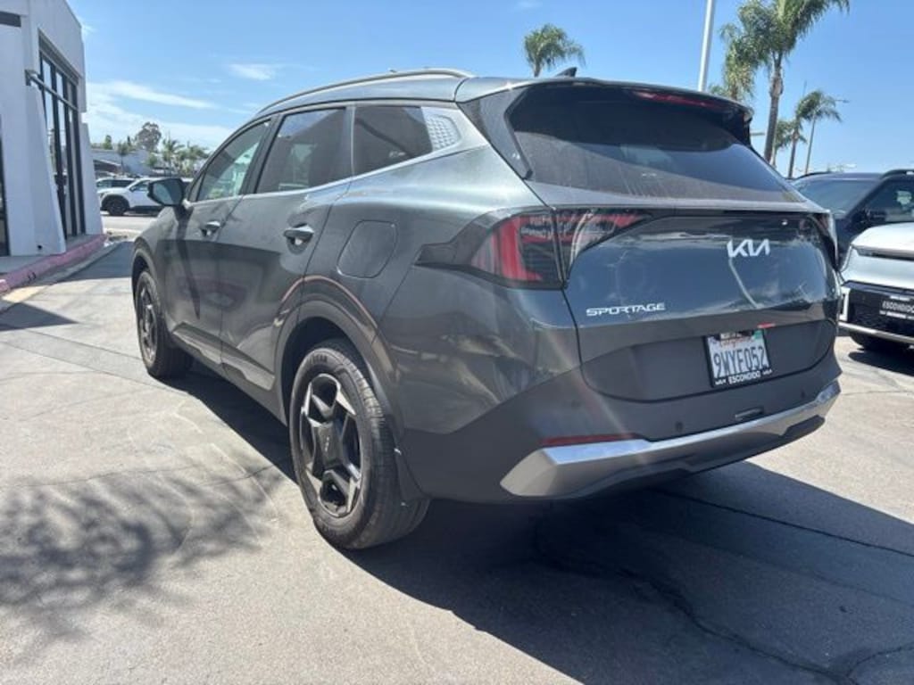 Certified 2026 Kia Sportage Hybrid EX SUV