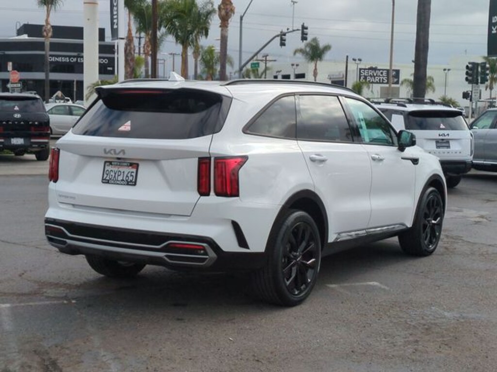 Certified 2023 Kia Sorento SX SUV