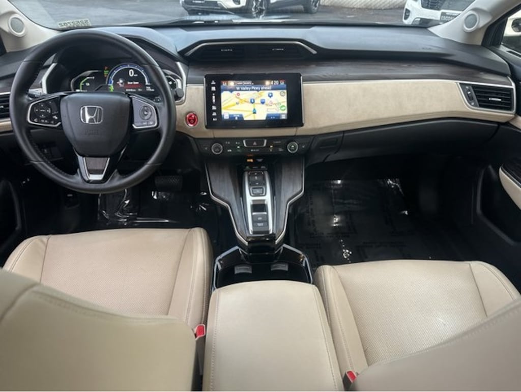 Used 2018 Honda Clarity Plug-In Hybrid Touring Sedan
