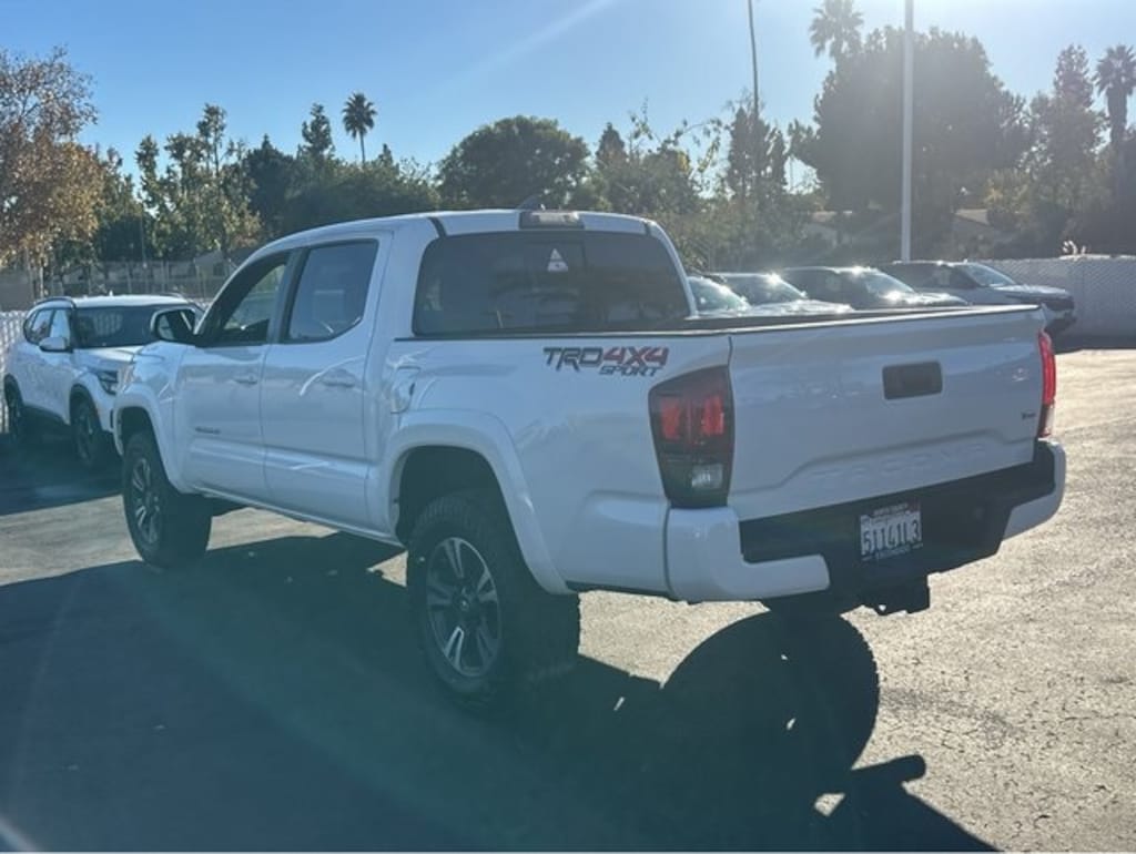Used 2018 Toyota Tacoma TRD Sport V6 Truck Double Cab