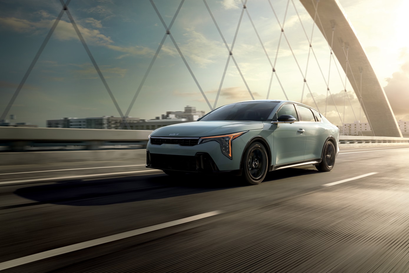 Kia K4