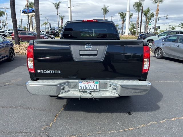 2016 Nissan Frontier S photo 5