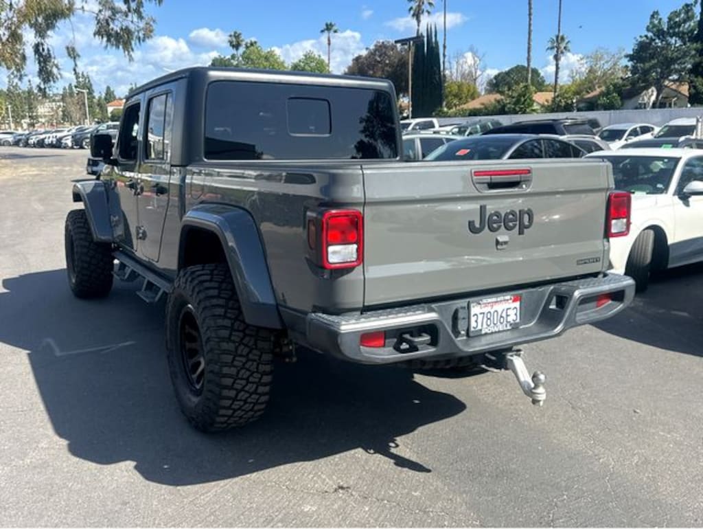 Used 2021 Jeep Gladiator Sport Truck Crew Cab