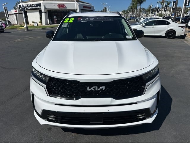 2022 Kia Sorento EX photo 2