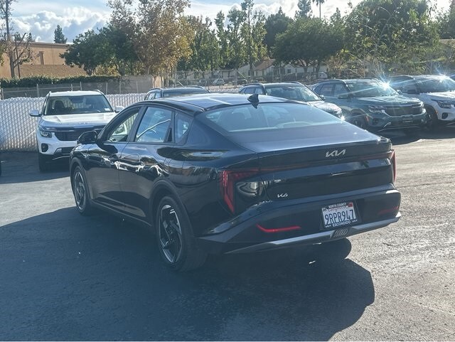 2025 Kia K4 EX photo 3