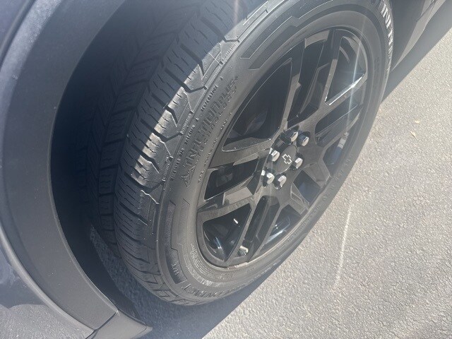 2020 Chevrolet Traverse 1LS photo 2