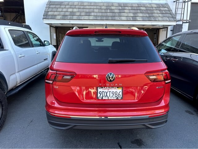 2022 Volkswagen Tiguan SE photo 2