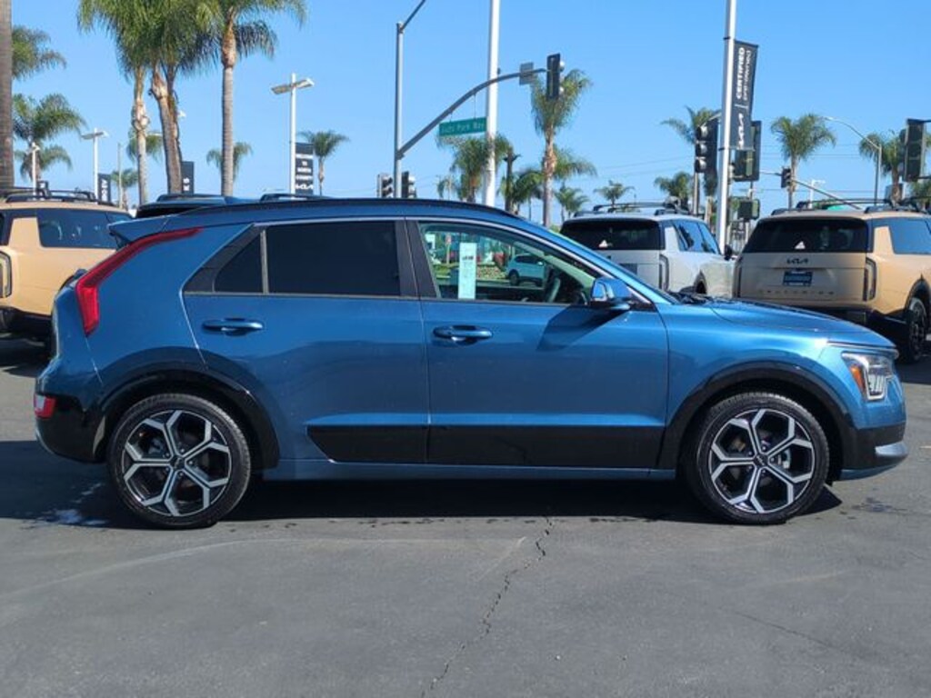 Certified 2023 Kia