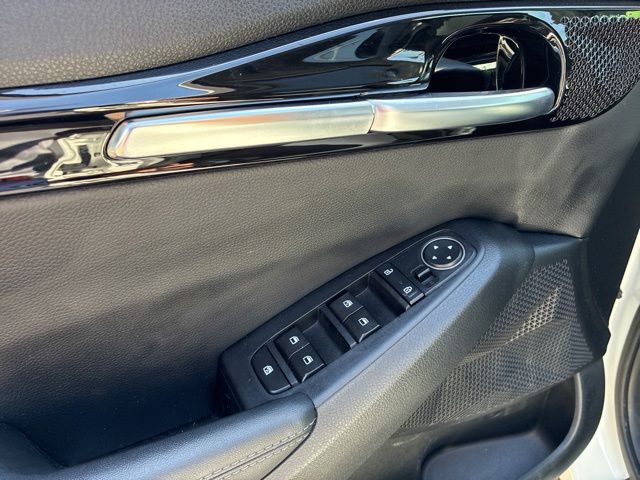 2023 Kia Seltos EX photo 6