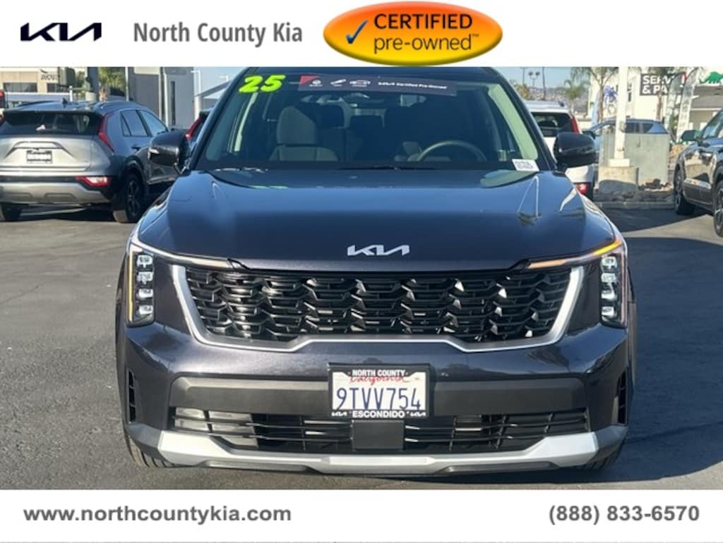 Certified 2025 Kia Sorento LX SUV