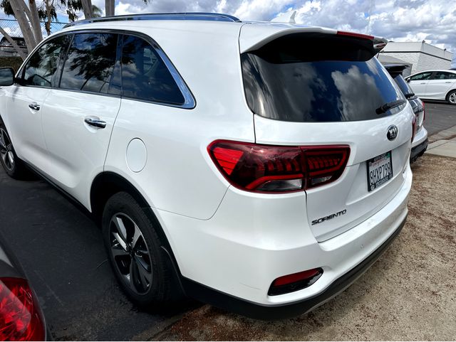 2019 Kia Sorento 3.3L EX photo 4