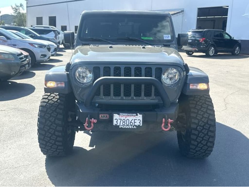 Used 2021 Jeep Gladiator Sport Truck Crew Cab