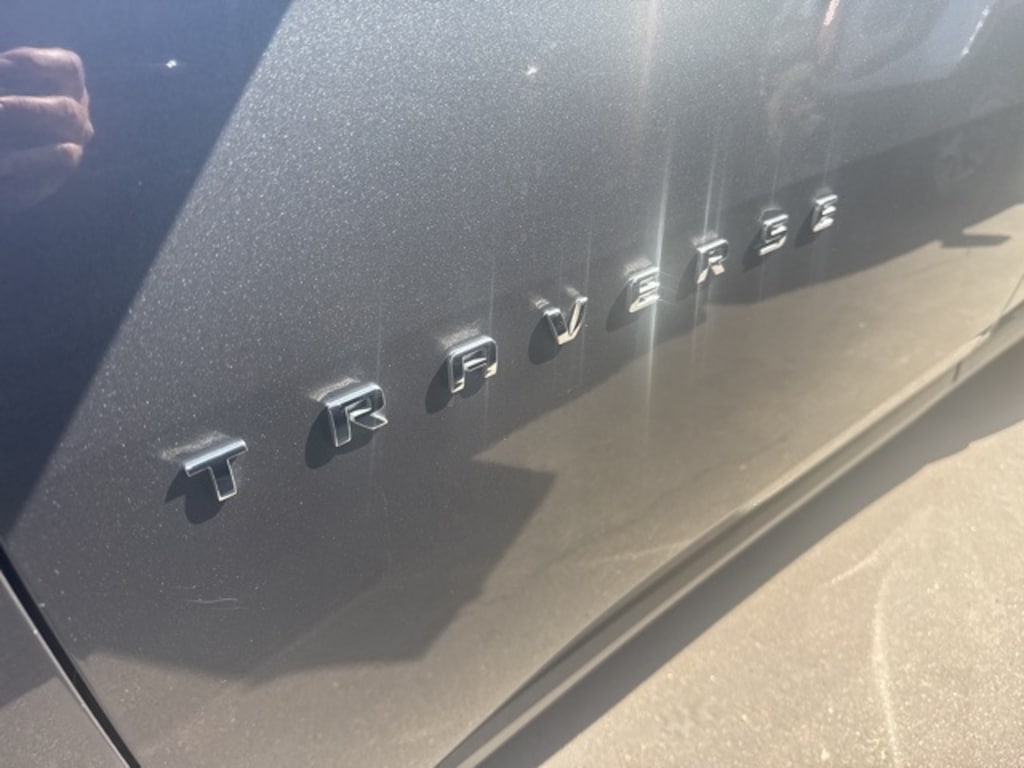 Used 2020 Chevrolet Traverse LS w/1LS SUV