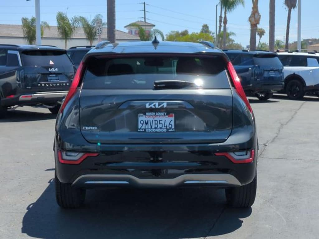 Certified 2024 Kia Niro EV Wave SUV