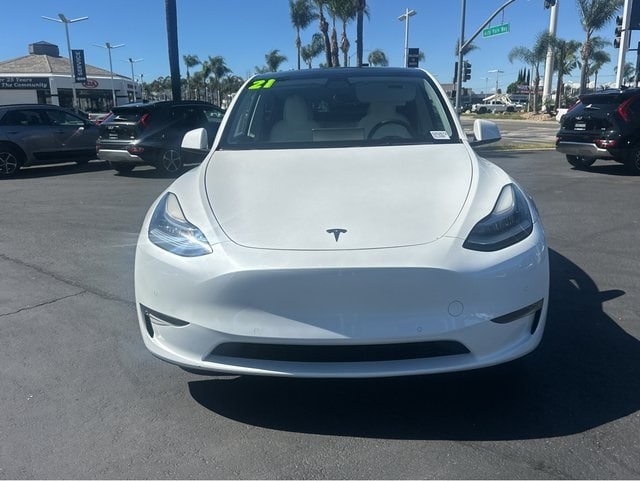 Used 2021 Tesla Model Y Long Range with VIN 5YJYGDEE8MF245260 for sale in Escondido, CA