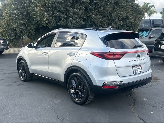 2022 Kia Sportage Nightfall Edition photo 3