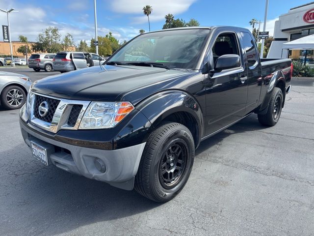 2016 Nissan Frontier S photo 2