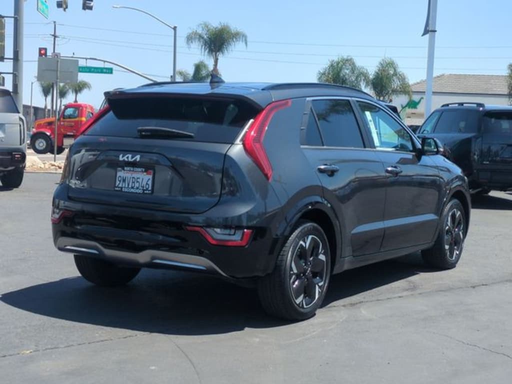 Certified 2024 Kia Niro EV Wave SUV