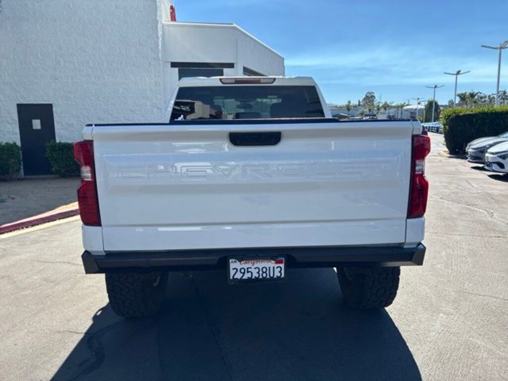 Used 2022 Chevrolet Silverado 1500 LT w/1LT Truck Crew Cab