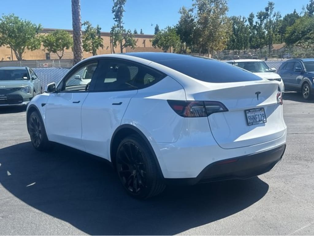 Used 2021 Tesla Model Y Long Range SUV