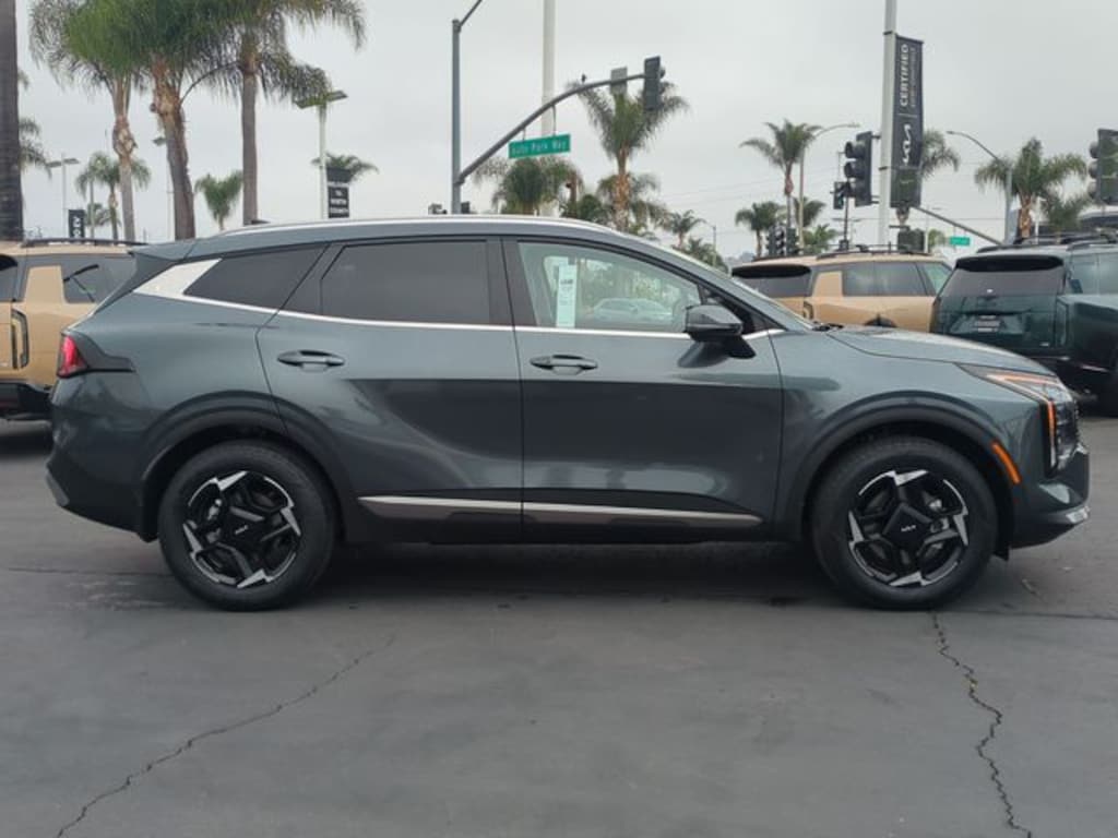 Certified 2026 Kia Sportage Hybrid EX SUV