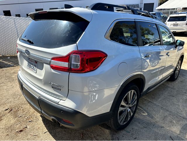 2022 Subaru Ascent Touring 7-Passenger photo 5
