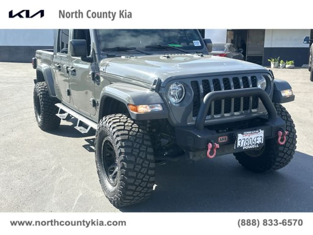 Used 2021 Jeep Gladiator Sport Truck Crew Cab