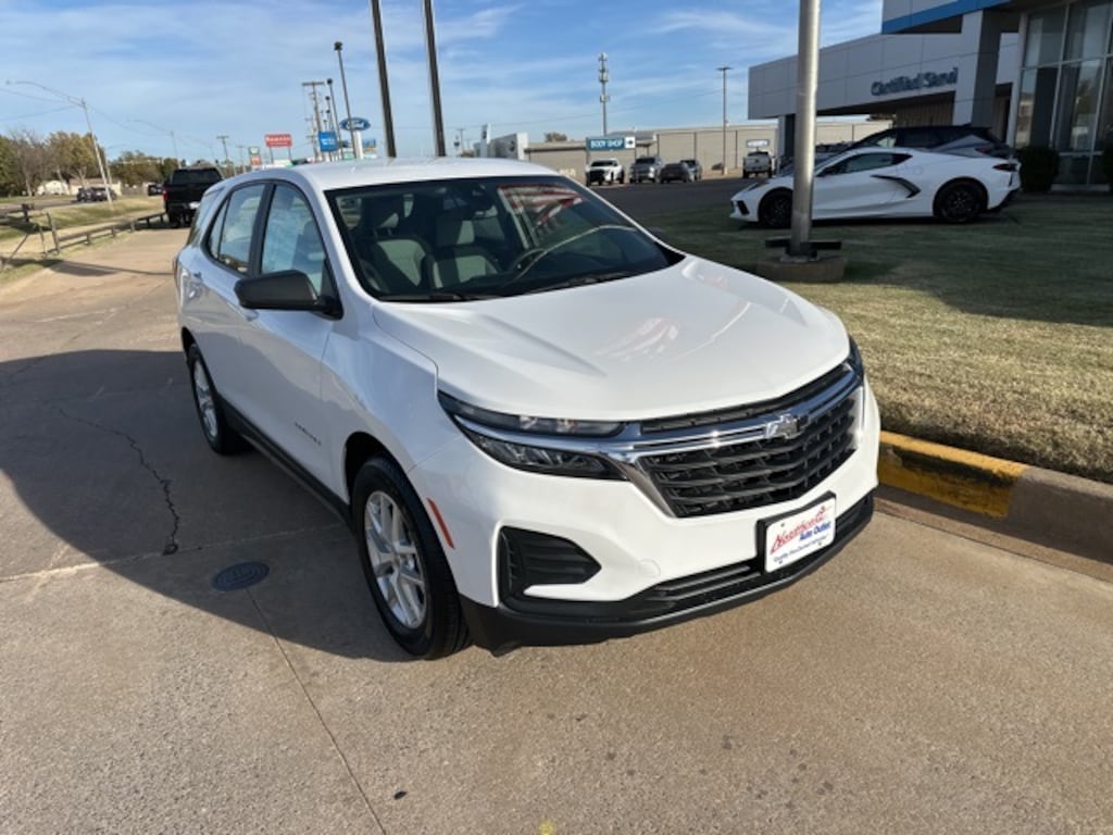 Used 2023 Chevrolet Equinox LS w/1LS SUV