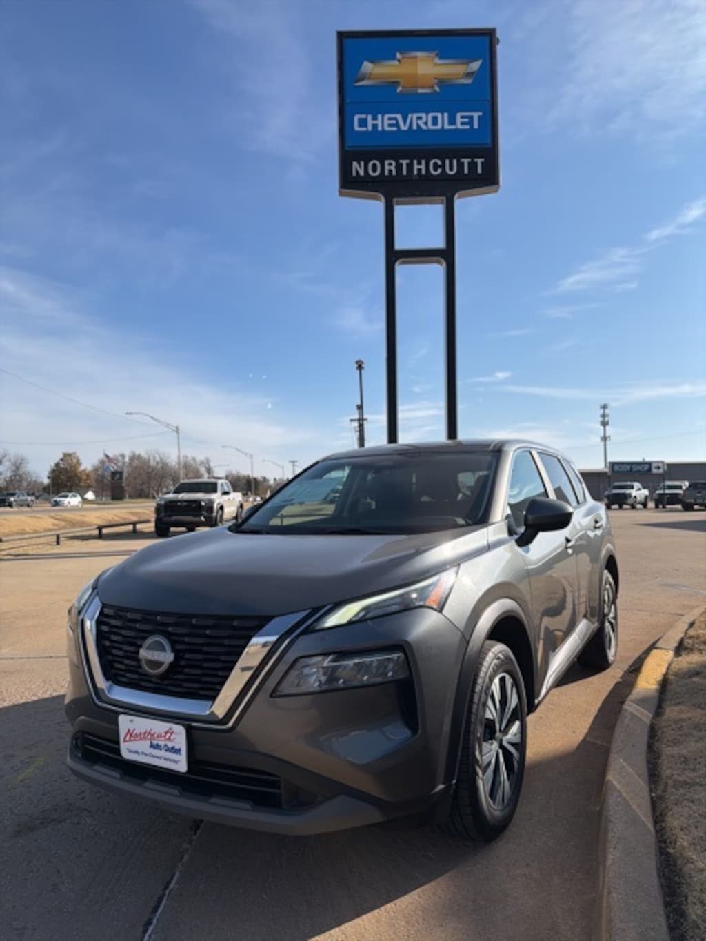 Used 2023 Nissan Rogue SV SUV