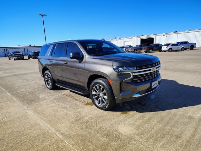 Used 2021 Chevrolet Tahoe LT with VIN 1GNSCNKD9MR105092 for sale in Enid, OK