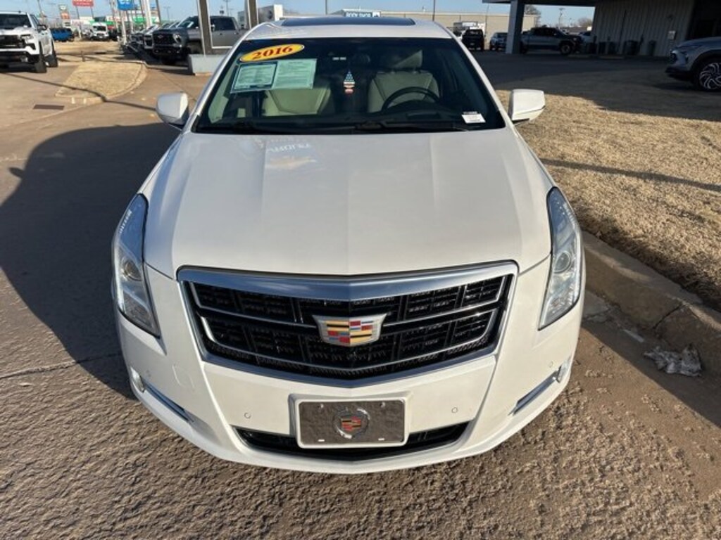 Used 2016 CADILLAC XTS Premium Collection Car