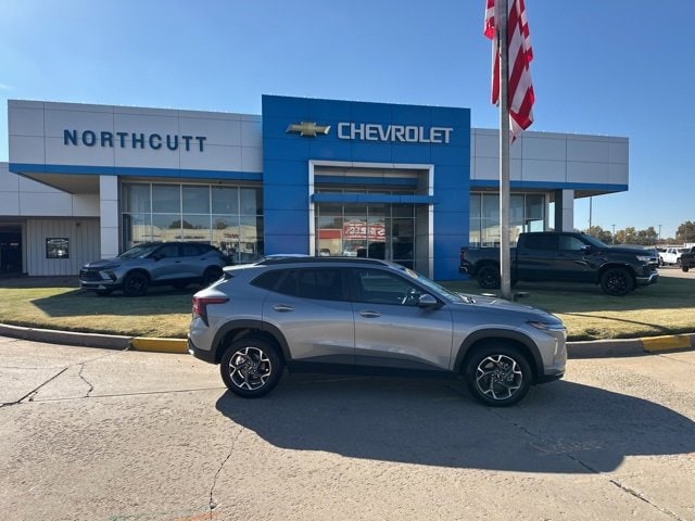 2024 Chevrolet Trax LT