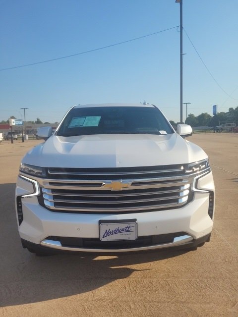 2021 Chevrolet Tahoe High Country photo 2