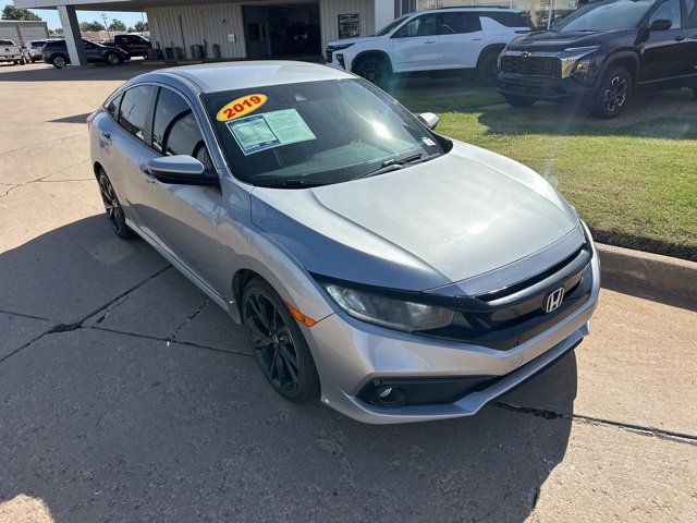 2019 Honda Civic Sport photo 4