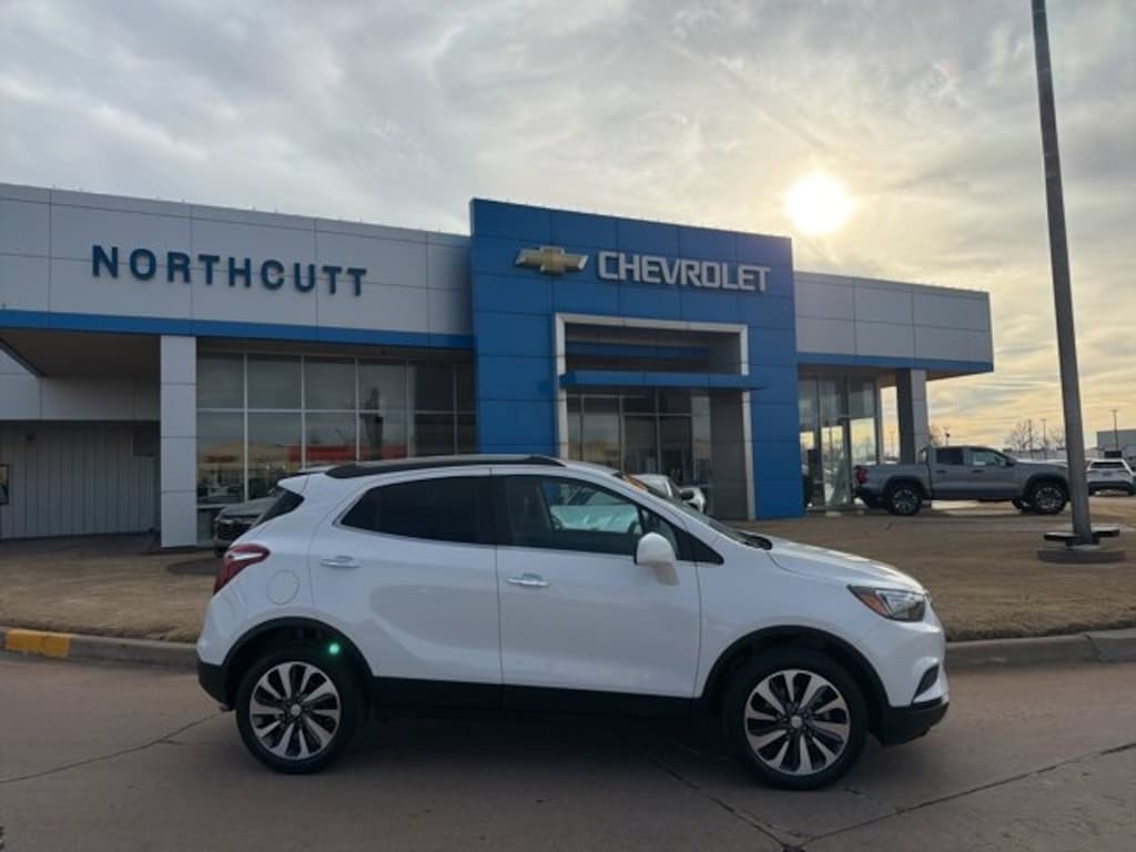 Used 2022 Buick Encore Preferred SUV