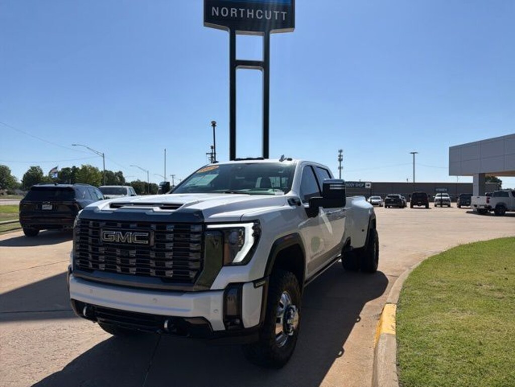 Used 2024 GMC Sierra 3500 HD Denali Ultimate DRW Truck