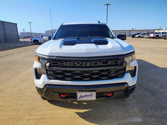 2024 Chevrolet Silverado 1500 Custom Trail Boss photo 3