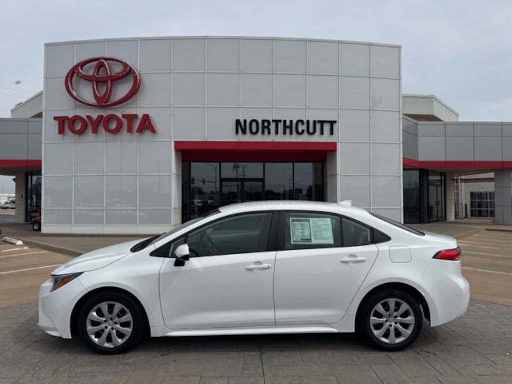 Used 2023 Toyota Corolla LE