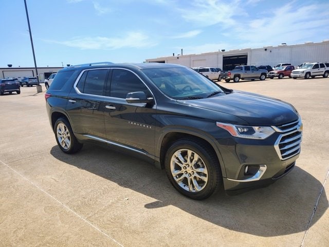 Used 2021 Chevrolet Traverse High Country with VIN 1GNEVNKW3MJ224036 for sale in Enid, OK