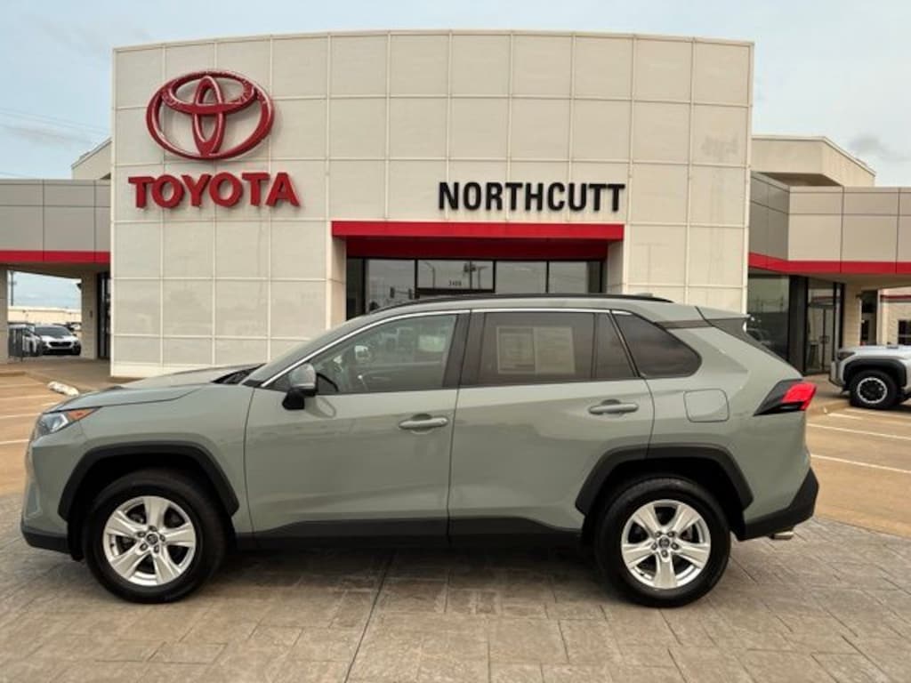 Used 2020 Toyota RAV4 XLE