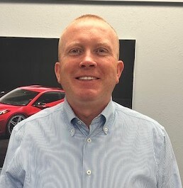 Staff member John West from ID_4fffa8f01954
